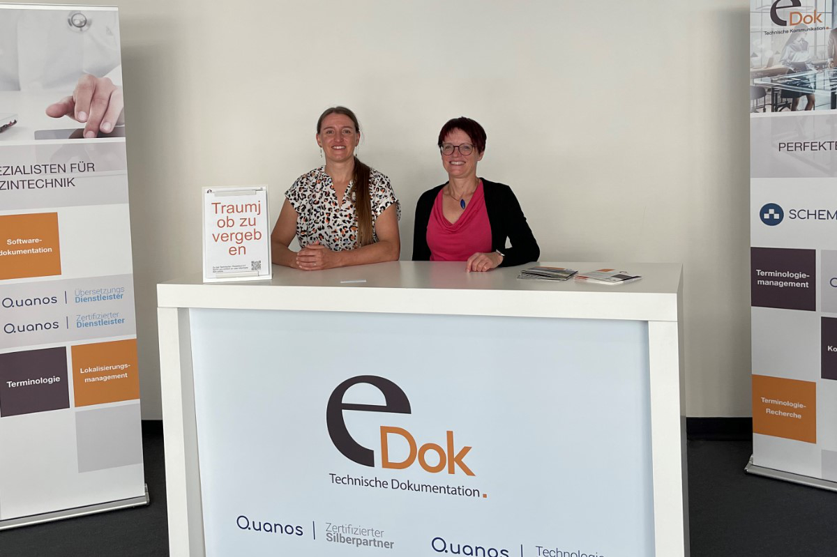 eDok-Team am Messestand während der Quanos Connect 2024