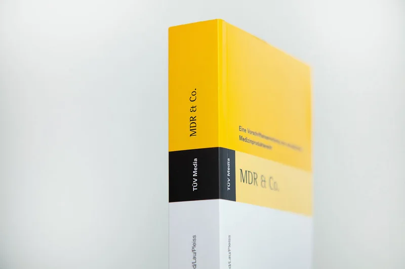 Buchcover „MDR & Co.“ – Vorschriftensammlung zur medizinischen Dokumentation